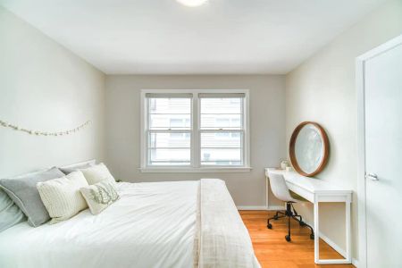 Marlborough — 2 Bedroom - Photo 5
