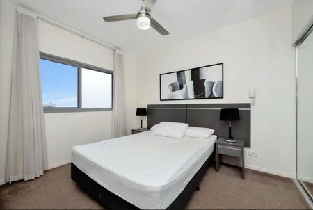 42/3 Kingsway Place, Townsville City - Photo 3