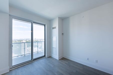 For Lease - 101 Erskine Avenue Unit# 1904, Toronto, Ontario - Photo 4