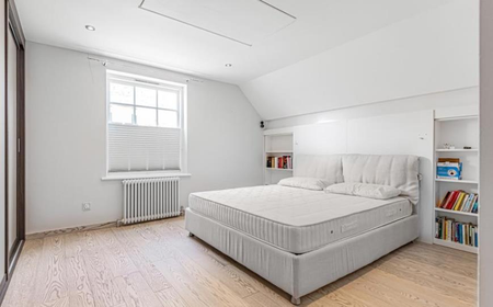 3 bedroom mews to rent - Photo 4