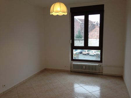 Location Appartement 4 pièces 68m² SARREGUEMINES 57200 - Photo 3