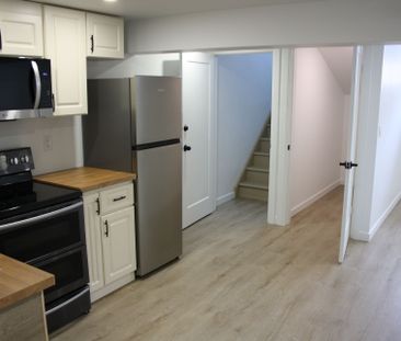 For Lease - 35 Karen Crescent Unit# Lower, Hamilton, Ontario - Photo 3