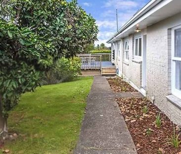 Specious Family Home - Available Now! - Photo 3