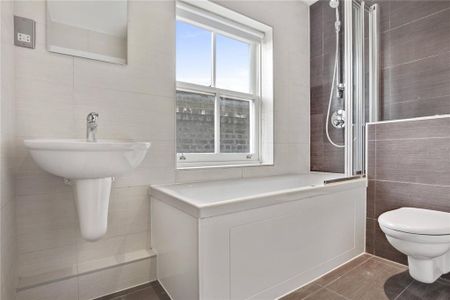 4 bedroom terraced house to rent - Photo 5