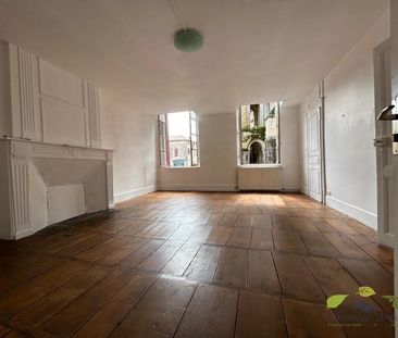 Location Appartement 3 pièces 86m² ST LEONARD DE NOBLAT 87400 - Photo 1