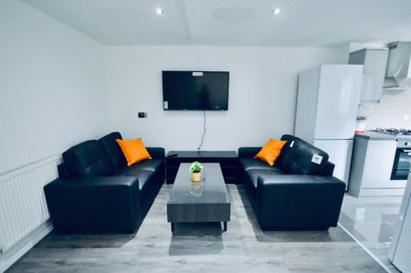 4 bedroom house to rent - Photo 4