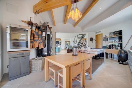 Saint-Paul-de-Vence - Villa 4 Chambres | Vue vieux village | Piscine & Pool House - Photo 3