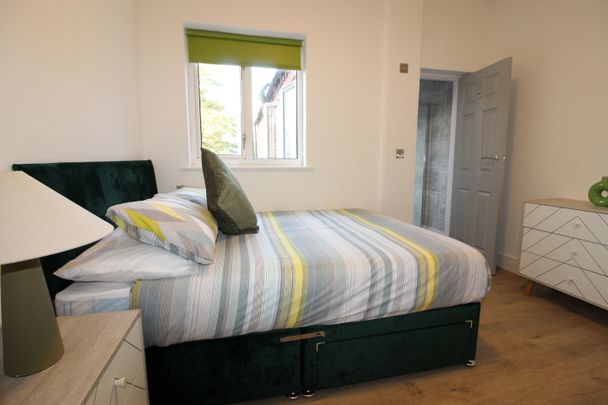 Room in a Shared House, Lower Ford Street, CV1 - Photo 1
