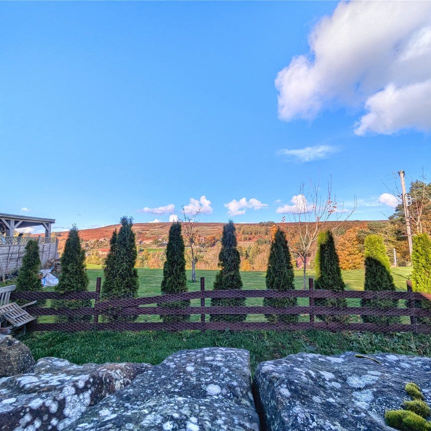 3 bed house to rent in High Street, Castleton, YO21 - Photo 2