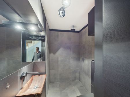 Blisko centrum, pośród zieleni. - Photo 2