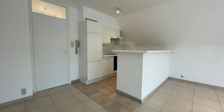Appartement te huur in Kortemark voor € 610 met 1 slaapkamer - Photo 2