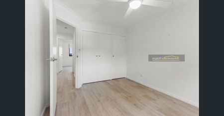 2 bedroom updated townhouse with 2 ensuites and larger than normal garage - Photo 3