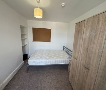 Markham Street, The Groves - P10645 - Photo 3