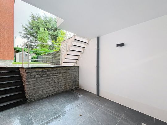 Prachtig appartement met drie slaapkamers in centrum Dilbeek - Photo 1