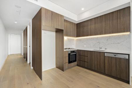 Central CBD Location - Photo 3