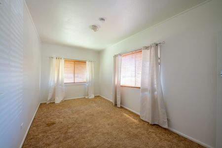 Home For Rent - Photo 5