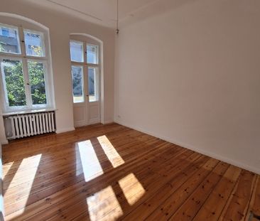 Traumhafte 4-Zimmer Wohnung im bayrischen Viertel - Photo 1