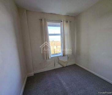 2 bedroom property to rent in Dewsbury - Photo 6