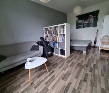 Pronájem bytu 1+kk 34 m² - Photo 1