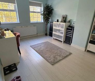 9 Laurel Mews, Dromore, BT25 1FP - Photo 2