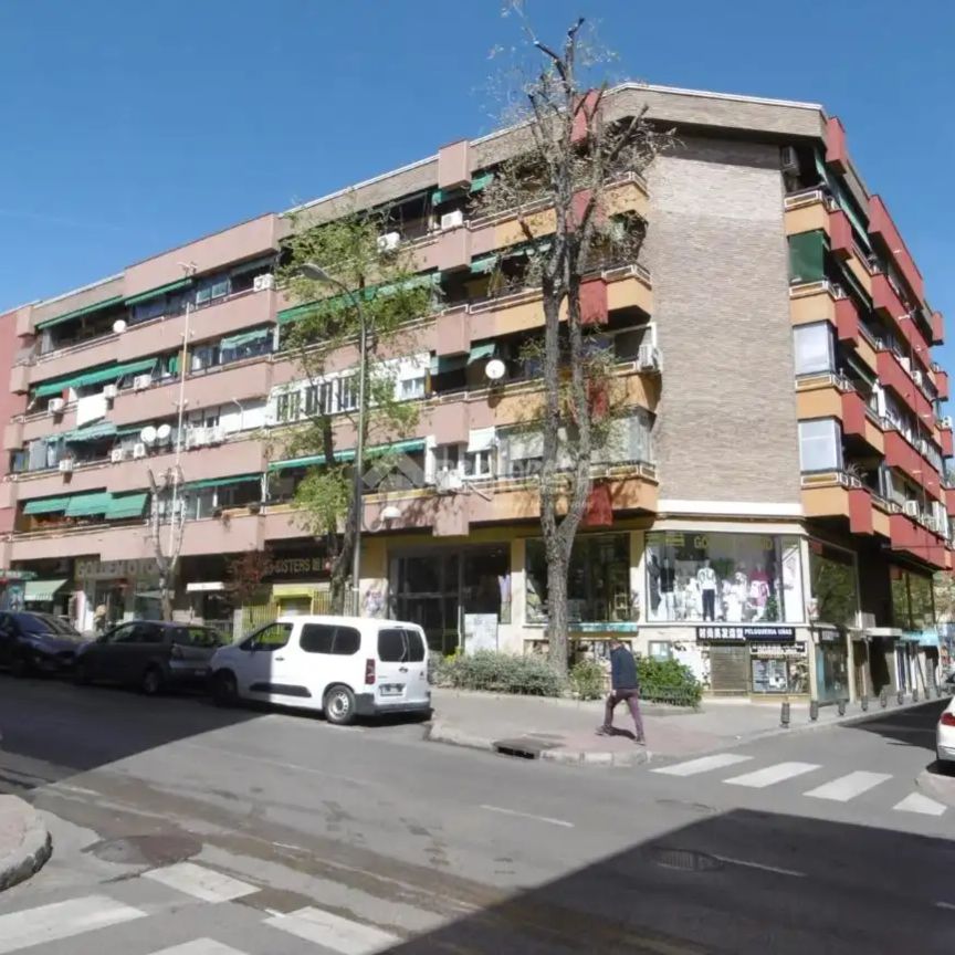 Madrid - Photo 1