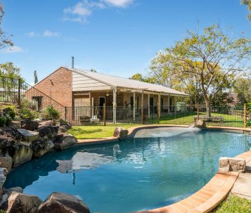 Spacious 4-Bedroom Acreage home with pool, shed and suitable for ho... - Photo 6
