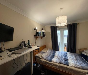 5 bedroom semi-detached house to rent - Photo 4