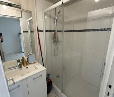 Location Appartement 3 pièces 37m² LAVAL 53000 - Photo 5