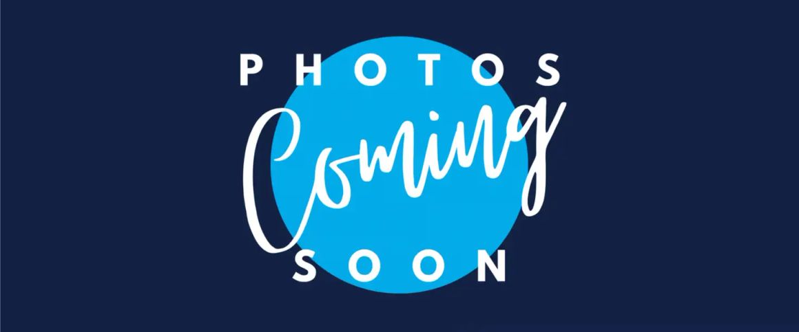 “Charming Glenroy Home Awaits You” - Photo 1