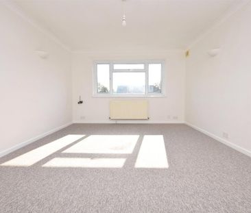 Studio to rent - Photo 6