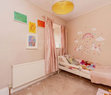 Halifax, Boothtown - Photo 6