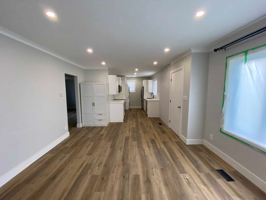 Main Floor of Two Bedroom Bungalow for rent in Whitby - Photo 1