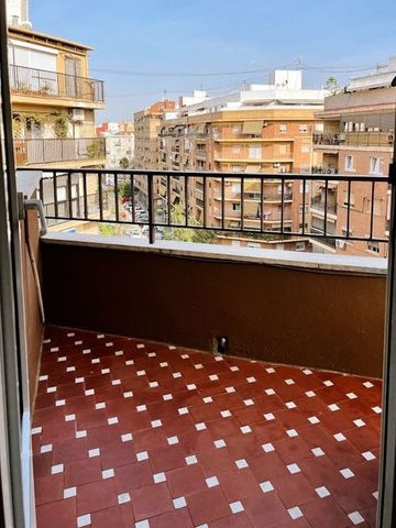 Carrer del Bisbe Jaume Pérez, Valencia, Valencian Community 46006 - Photo 5