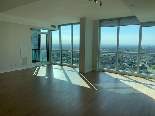 For Lease - 3985 Grand Park Drive Unit# Lph2705, Mississauga, Ontario - Photo 1