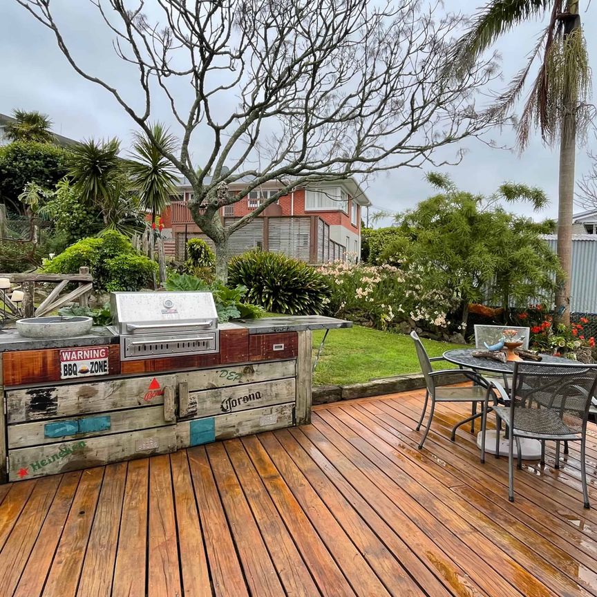 Spacious 3-Bedroom Home in Kamo - With Double Garage - Photo 1