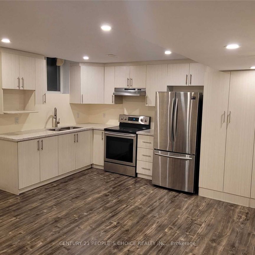 For Lease - 5487 Oscar Peterson Boulevard Unit# Bsmt, Mississauga, Ontario - Photo 1