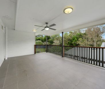 Peaceful Residence amongst Parkland - Photo 4