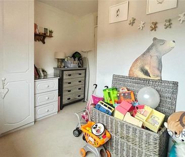 2 bedroom semi-detached house to rent - Photo 5