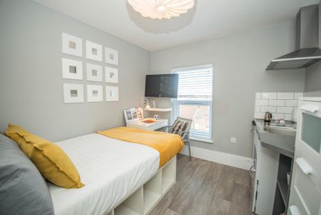 Studio to rent - Photo 5