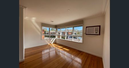 4/13 Garden Avenue, Glen Huntly - Photo 4