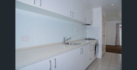 BEST LOCATION ✧ BEST VALUE✧ Fully Furnished - Photo 3