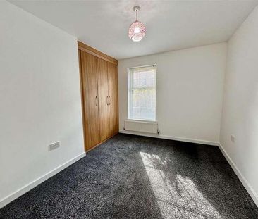 Cornfall Place, Barnsley, S70 - Photo 5
