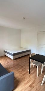 Location Appartement 1 pièce 27m² LAVAL 53000 - Photo 4
