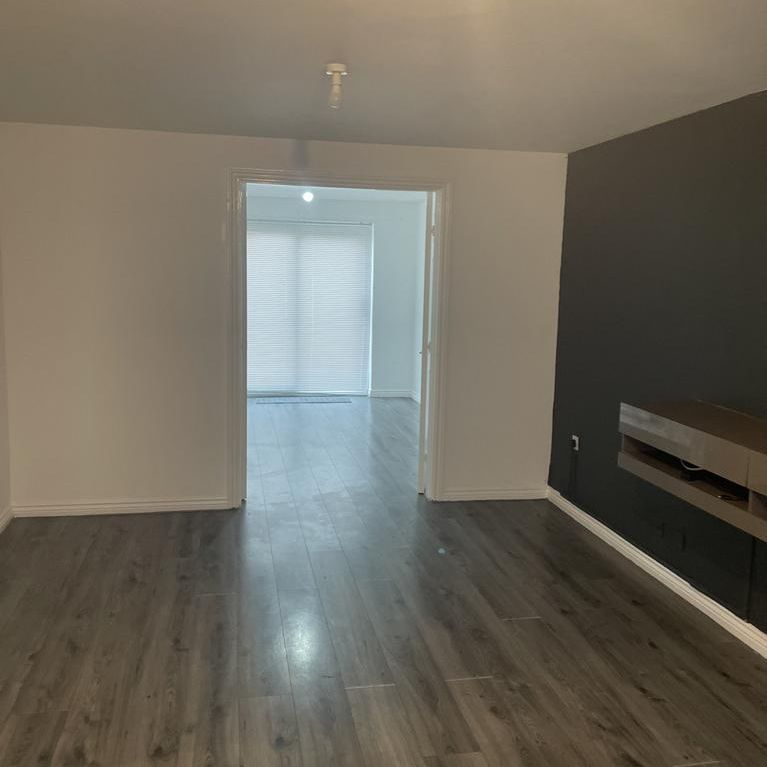 4 bedroom detached house to rent - Photo 1