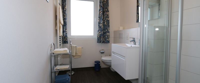 Modern möblierte Wohnung nähe Stadtpark - Photo 1