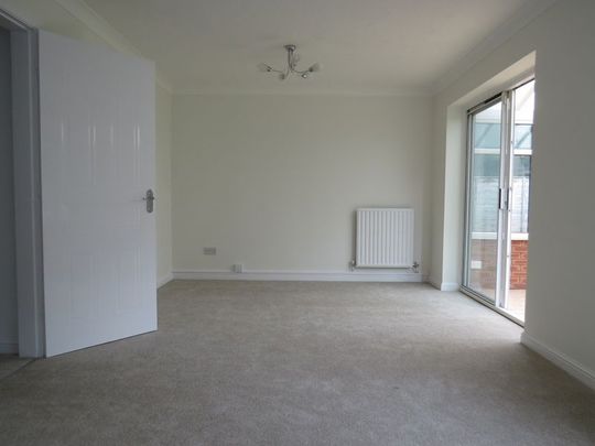 Sandown Crescent, Bowbrook, Shrewsbury, SY3 8SL - Photo 1