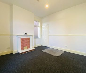 Dickinson Street - Photo 4