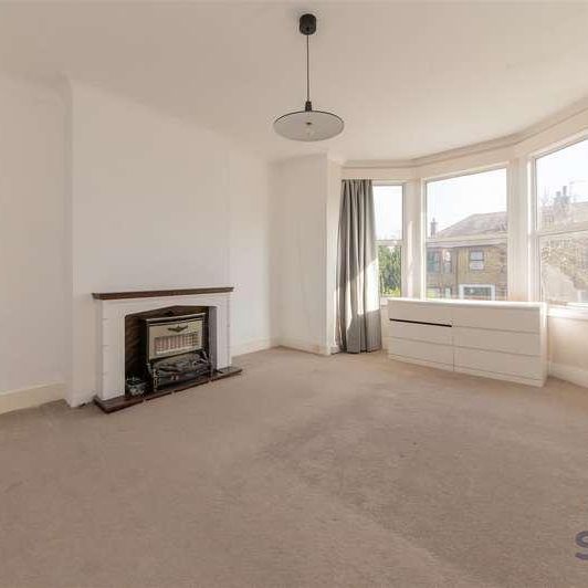 Sunny Gardens Road, Hendon, London, NW4 - Photo 1