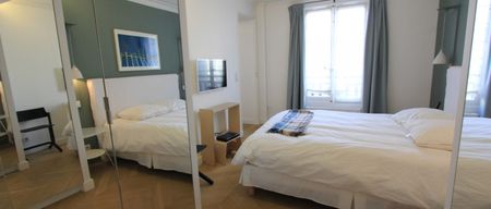 Appartement • Elysées-Madeleine - Photo 3