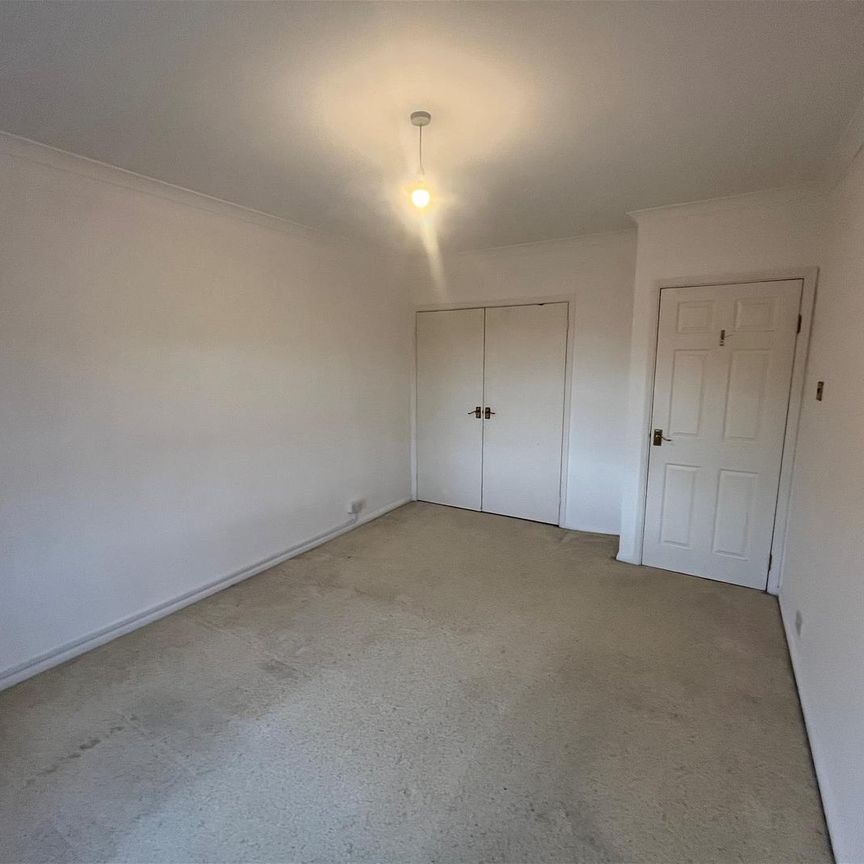 Sycamores, 4 Queens Road, Weston Super Mare - Photo 1